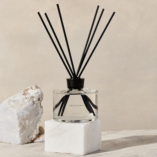 Maison Louis Marie No 04 Bois de Balincourt Reed Diffuser Refill
