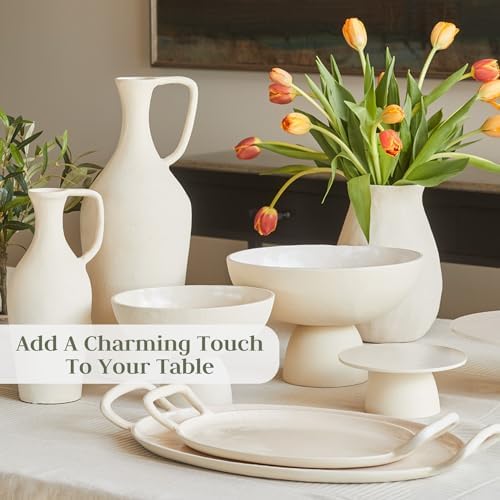 CG Hunter Crme Pitcher Vintage Style Decorative Vase 1