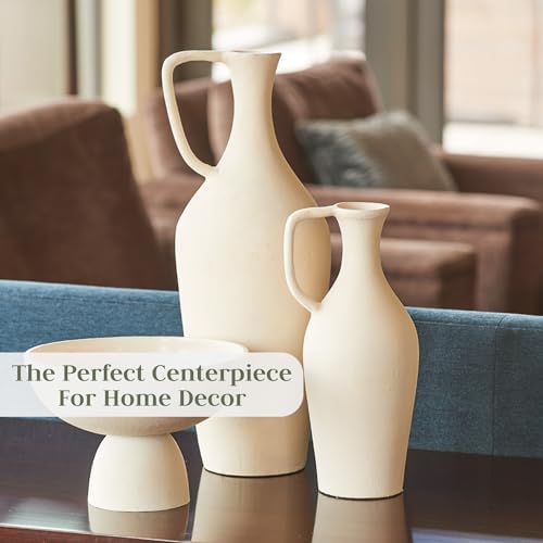 CG Hunter Crme Pitcher Vintage Style Decorative Vase 1