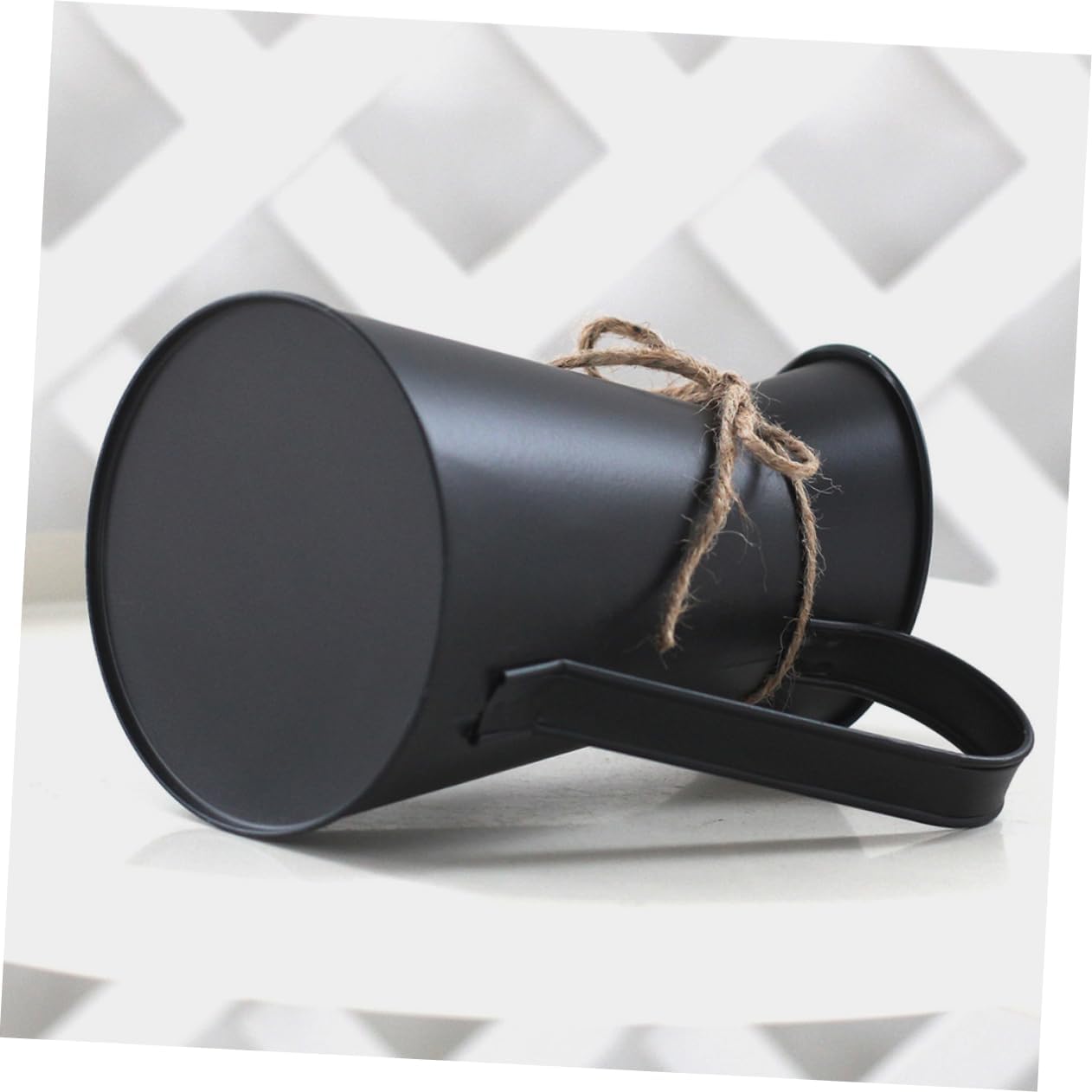 VINTORKY Rustic Metal Flower Vase for Vintage Home Decor