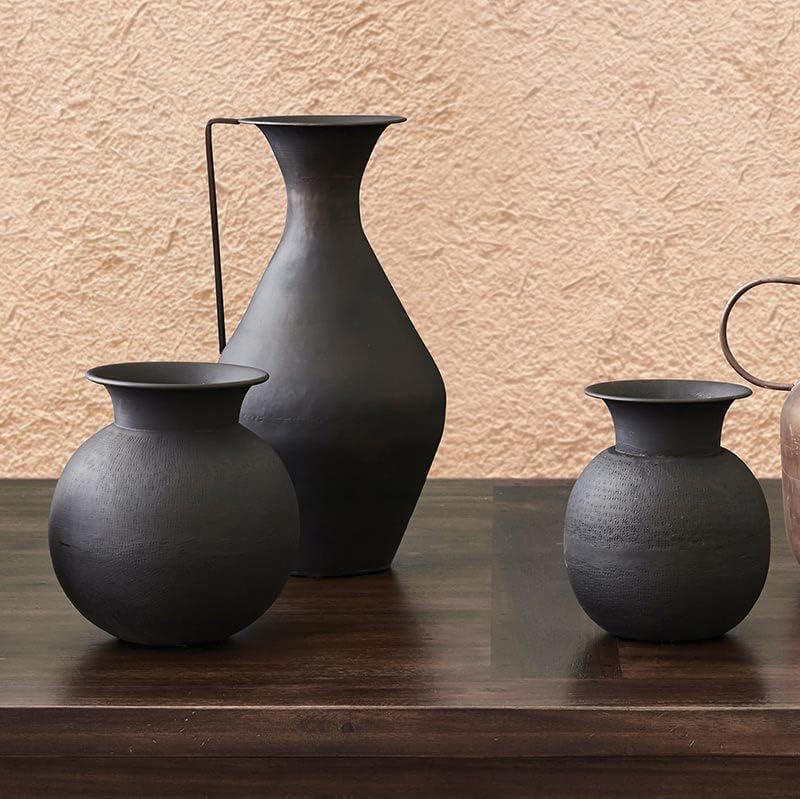 47th Main Rustic Black Metal Flower Vase