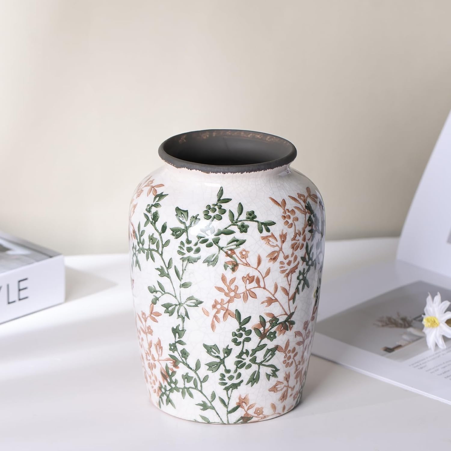 Vintage Green Ceramic Floral Vase - Retro Ice-Cracked Design