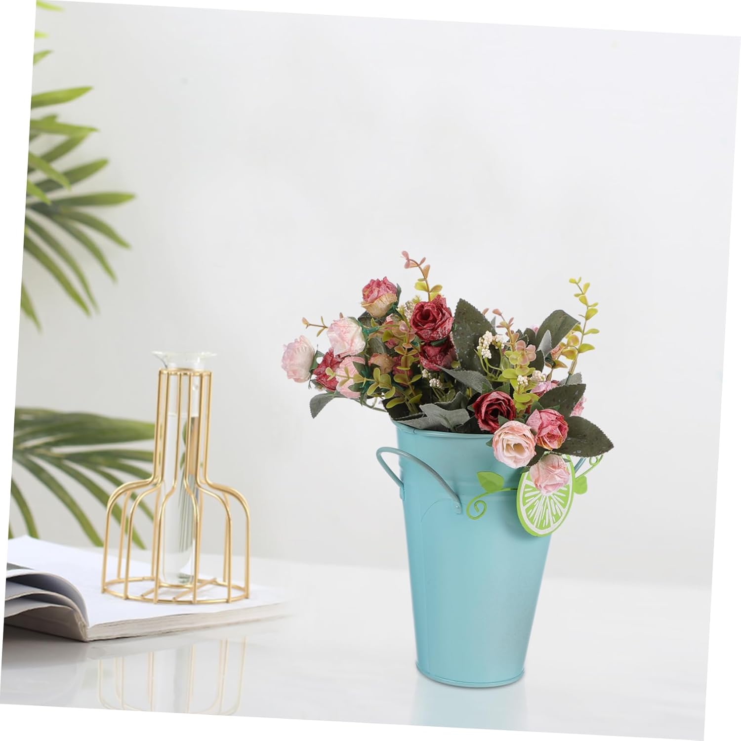 Iron Flower Vase for Home Decoration Rustic Style