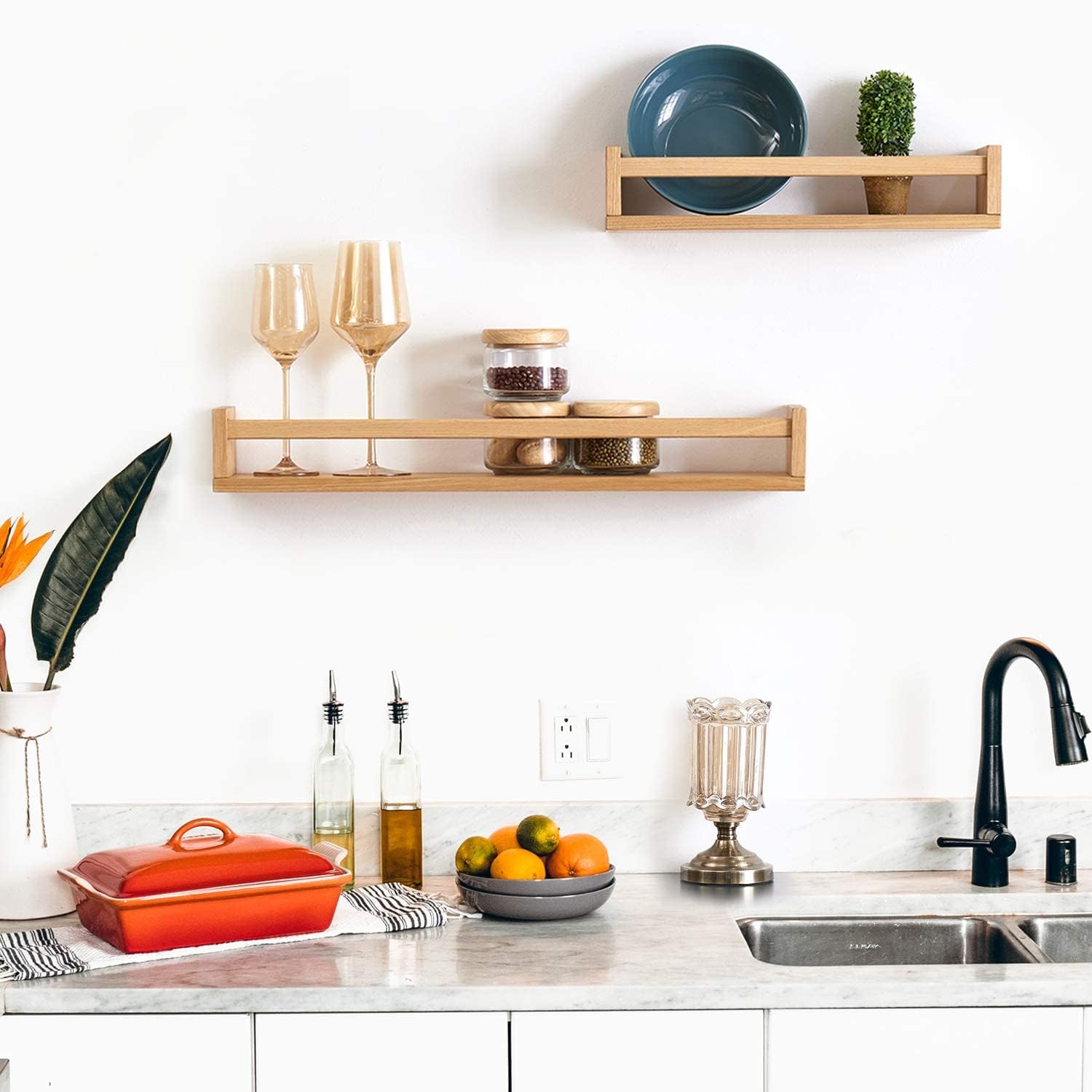 Rsuwiz 24 Inch Floating Oak Shelves for Kids