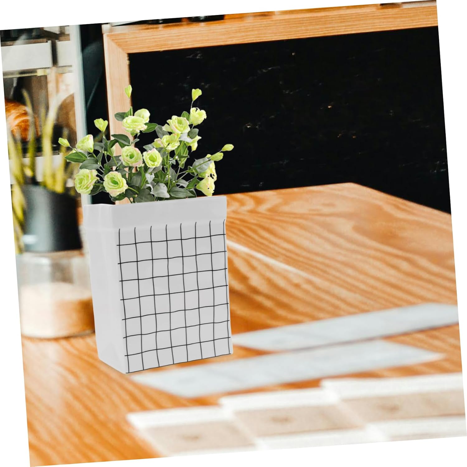 Nordic Ceramic Flower Vase Minimalist Design
