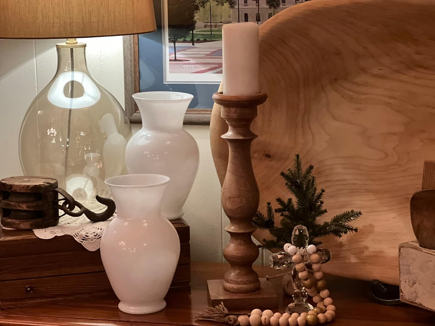 White Spring Garden Decor Vase with Flower Guide Booklet