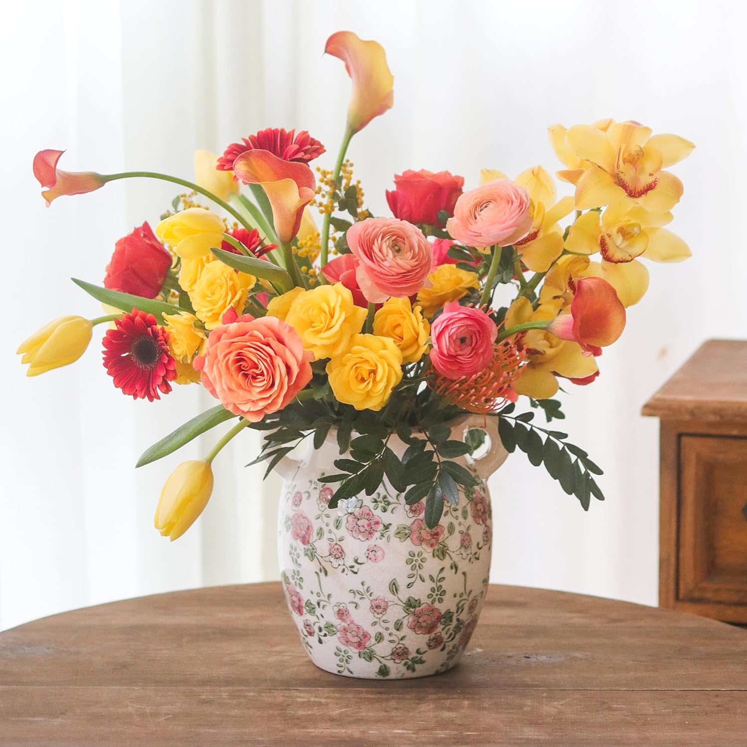 Ronasip Floral Farmhouse Ceramic Vase with Rustic Design