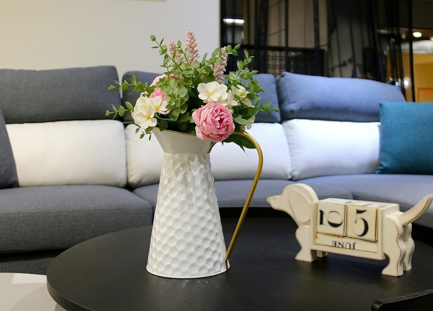Elegant White Metal Flower Vase for Farmhouse Decor