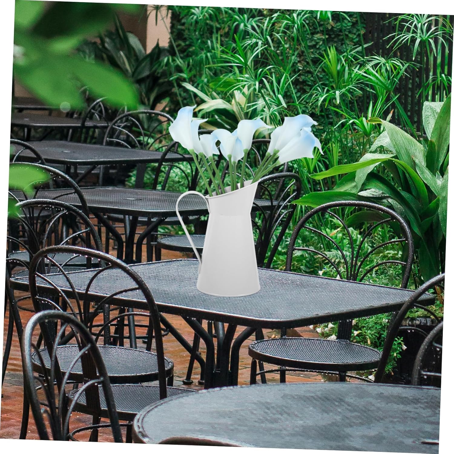 Retro Flower Jug Iron Vase with Side Handle for Balcony and Desktop Display