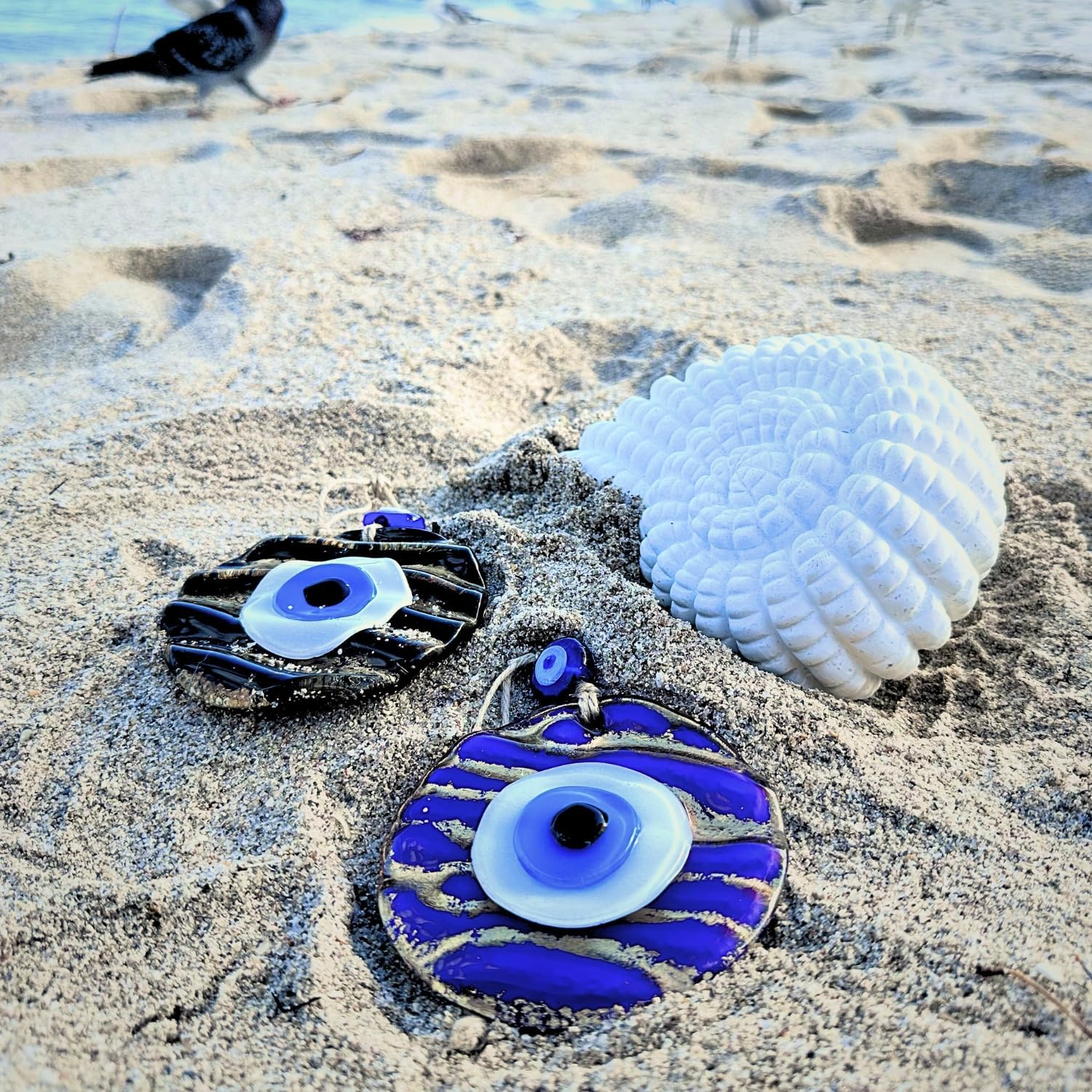 Macroria Twisted Evil Eye Halloween 35 Gold Black Glass Wall Hanging