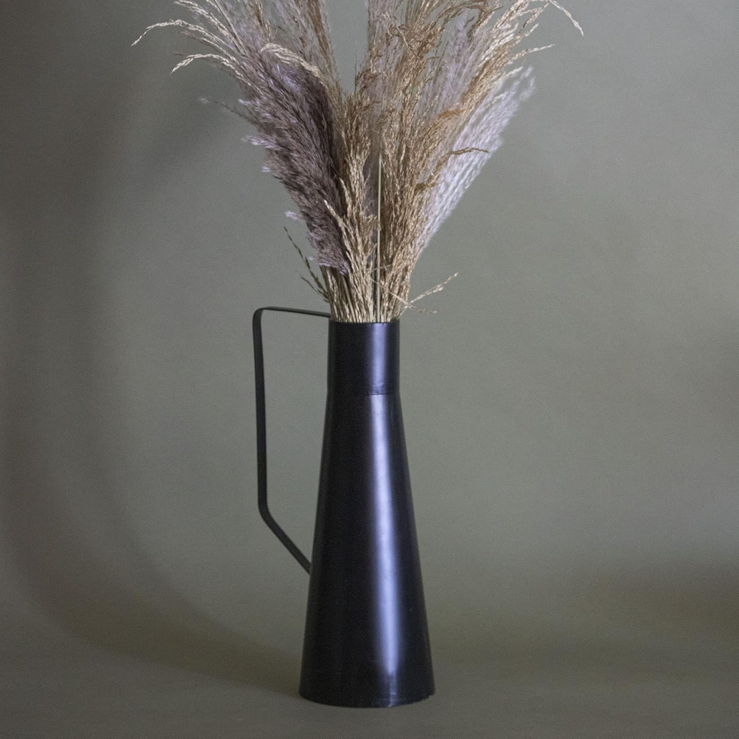 Foreside Black Modern Metal Decorative Vase